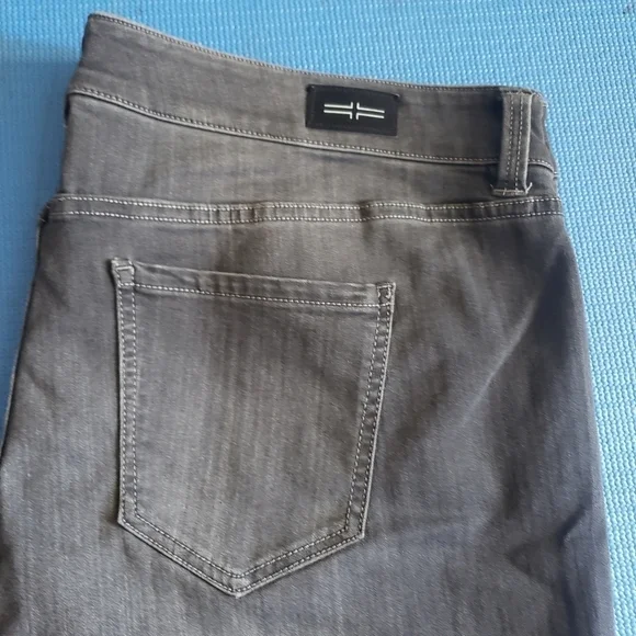 Liverpool Jeans - Picture 4 of 15